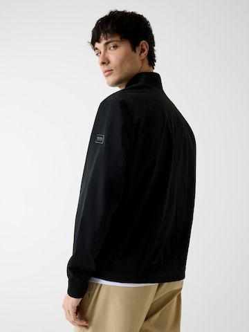 GUESS Between-Season Jacket in Black