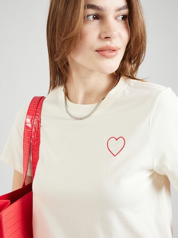 PIECES - Camiseta 'RIA' en blanco