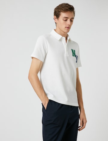Koton Poloshirt in Weiß
