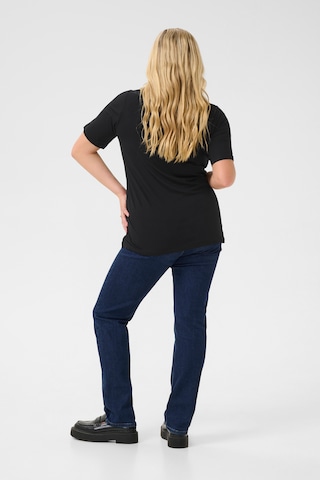 KAFFE CURVE T-shirt 'Winni' i svart