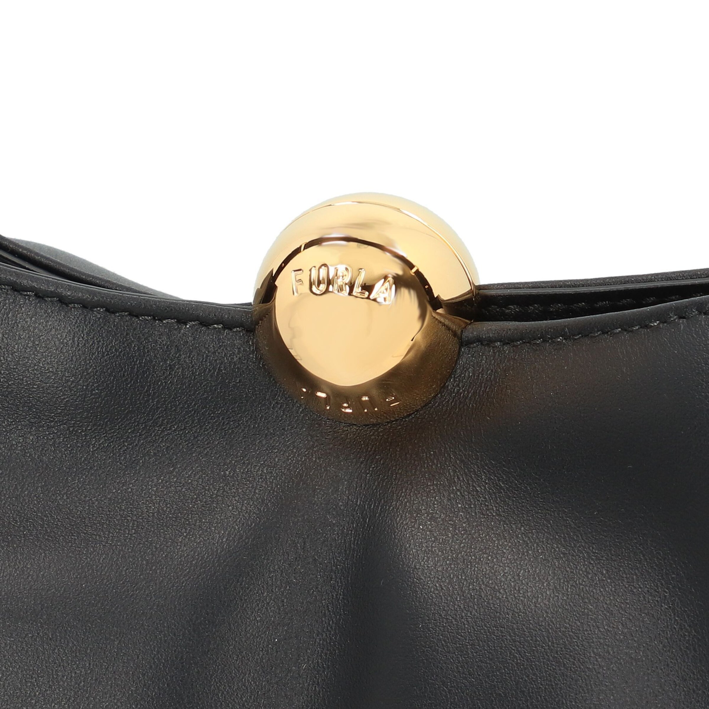 FURLA Schultertasche 'Sfera' in Schwarz