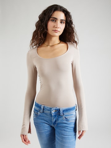 T-shirt Gina Tricot en beige : devant