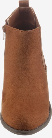 CITY WALK Chelsea Boots in Brown: front