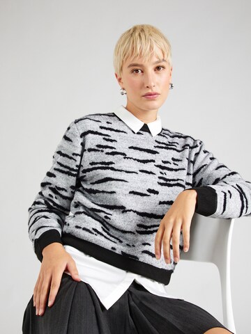 TAIFUN Sweater in White: front