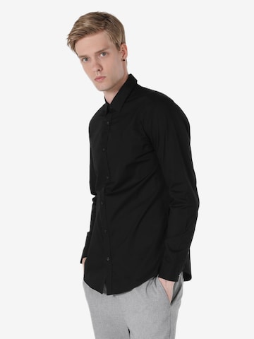 Colin's Button Up Shirt in Black: front