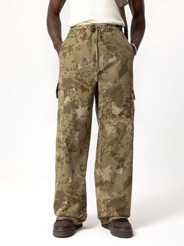 Pantaloni di VAMOS CLO in verde: frontale
