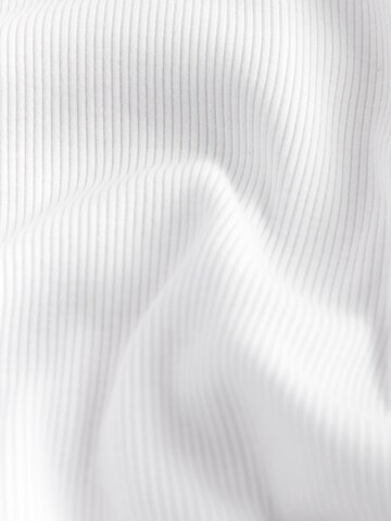 Maglietta di self. in bianco