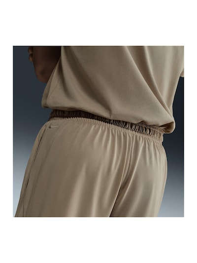 NIKE Workout Pants '6in Bball' in Olive, Item view