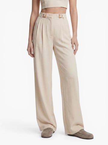 Hoermanseder Loosefit Bandplooibroek 'Gigi' in Beige: voorkant