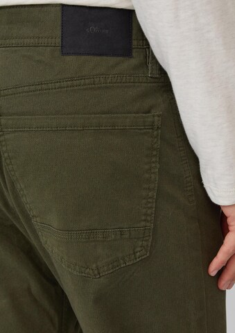 Regular Pantalon chino s.Oliver en vert