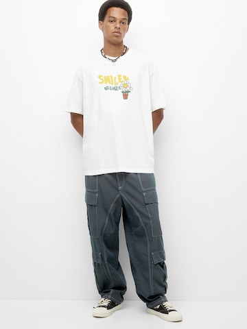Pull&Bear Тениска в бяло