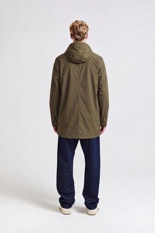 Aquascutum Active Between-Seasons Parka in Green