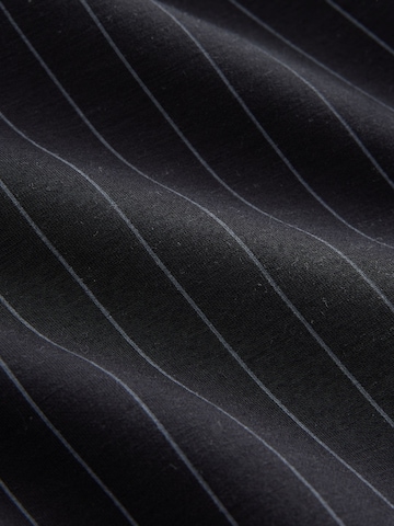 Next - Sudadera con cremallera en negro
