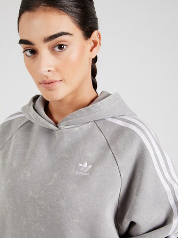 ADIDAS ORIGINALS Sweatshirt in Grey