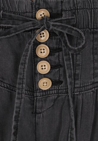 IZIA - Loosefit Pantalón en negro