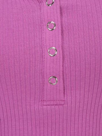 T-shirt 'KITTE' Pieces Petite en violet