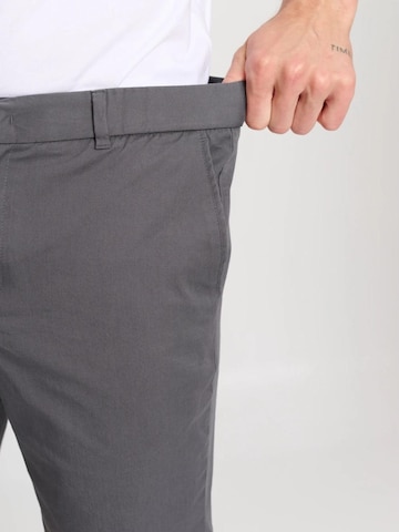 SANVT Regular Chinohose 'The Perfect Shorts'‌‌‌‌‌‌‌ in Grau