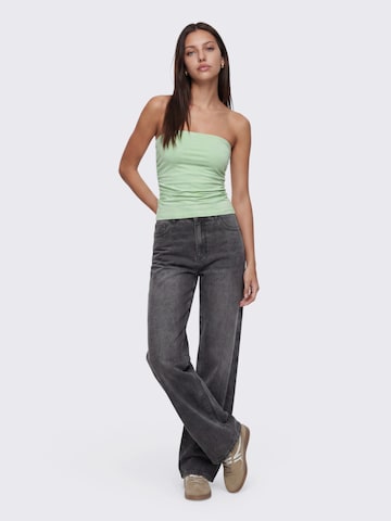 Top 'Fenja' di studioselect in verde