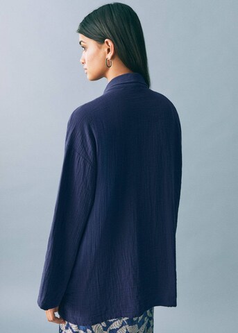 MANGO TEEN Kimono w kolorze niebieski