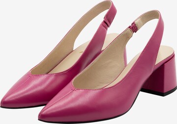 IZIA Pumps in Pink