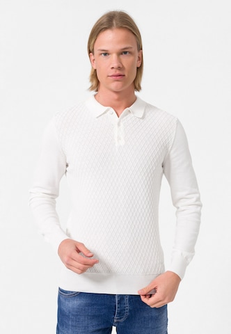 Felix Hardy Sweater in White: front