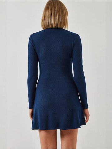 Bianco Lucci Jurk in Blauw