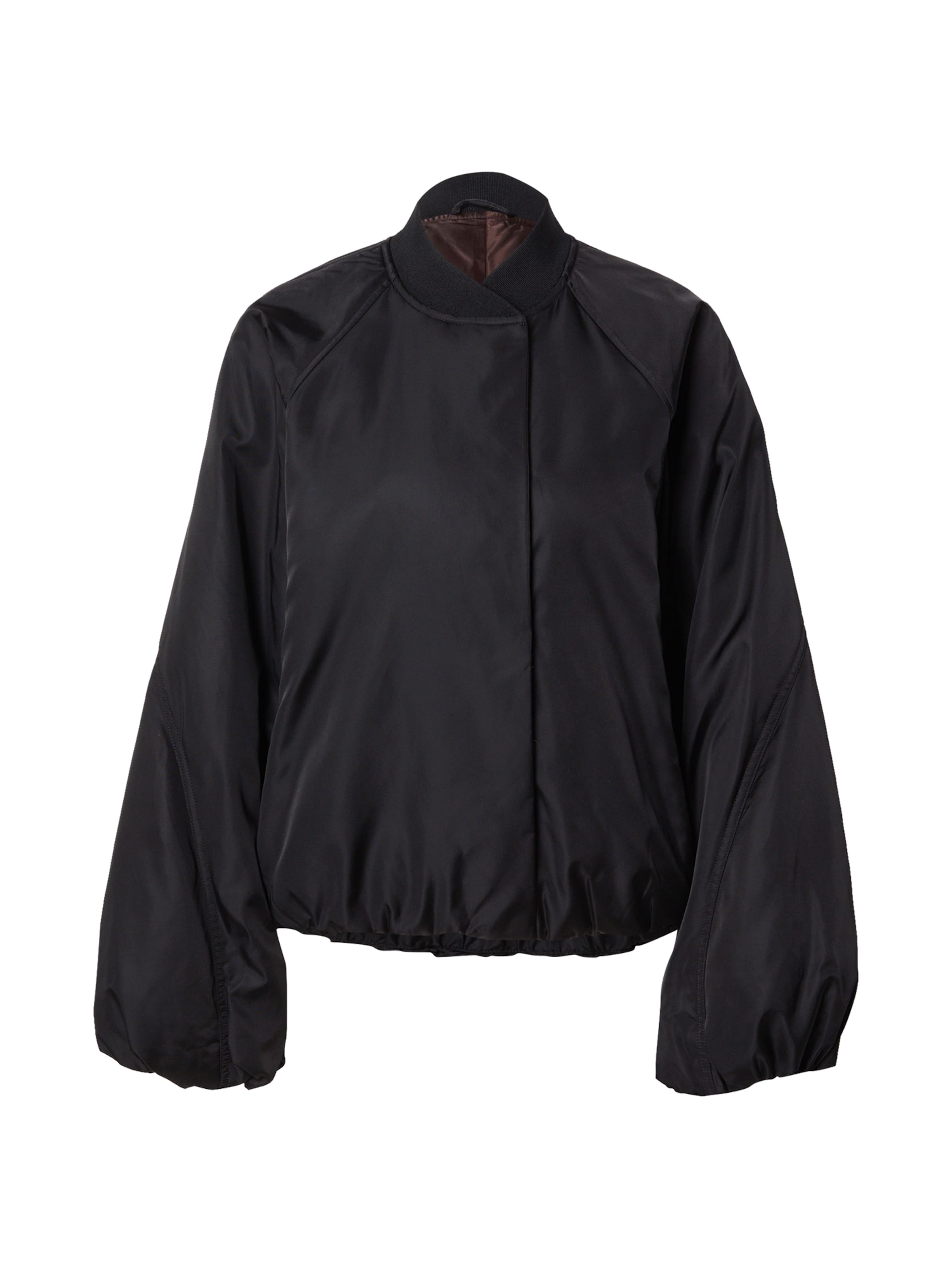 melns & Other Stories Starpsezonu jaka: no priekšpuses