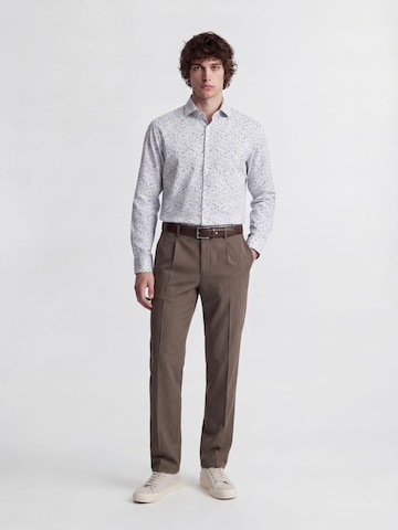 Coupe regular Chemise JACK & JONES en blanc