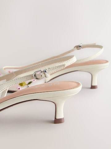 balta Next Basutės 'Forever Comfort'