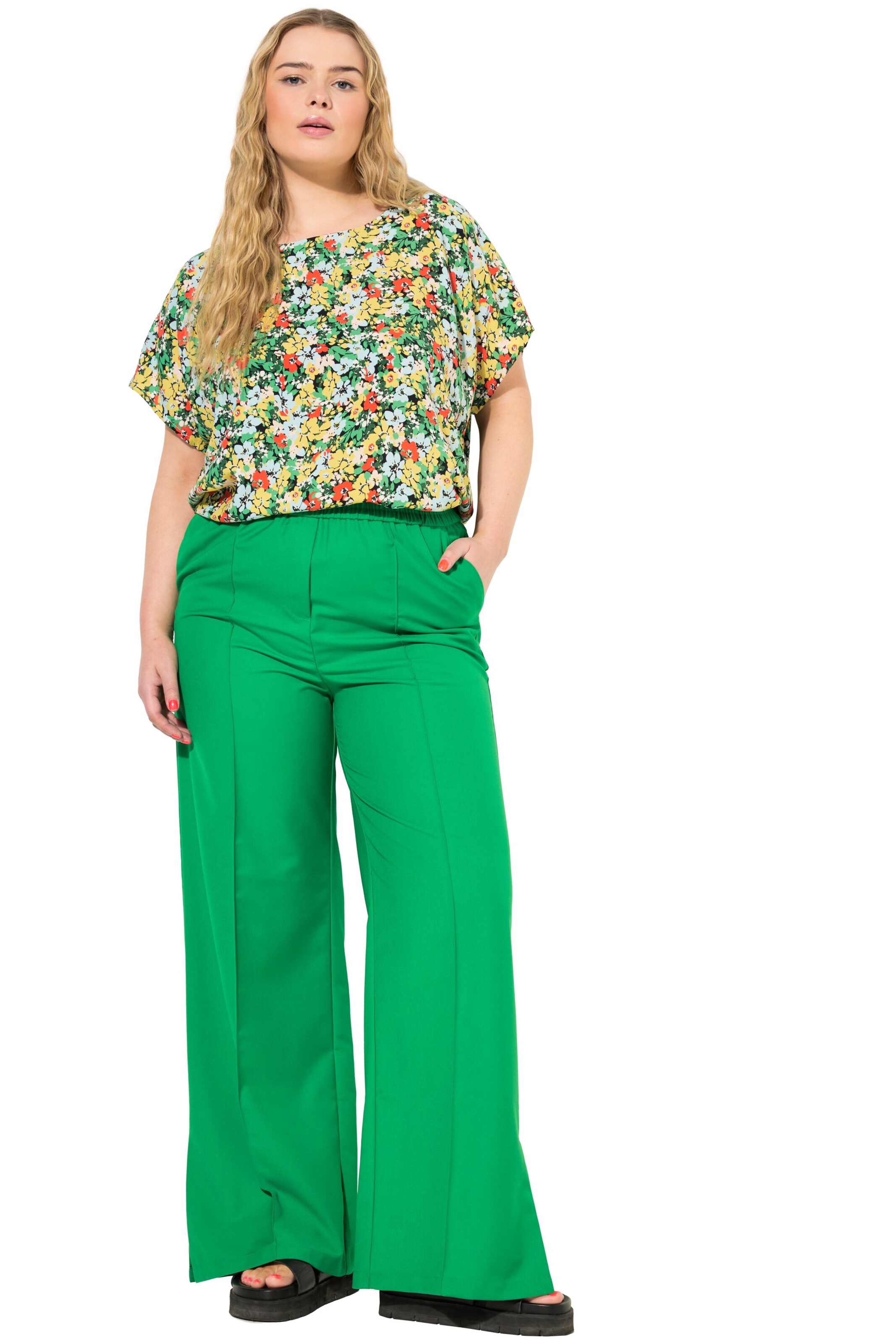 Studio Untold Wide Leg Bügelfaltenhose in Grün