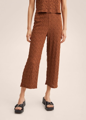 Coupe slim Pantalon 'Fidel' MANGO en marron : devant