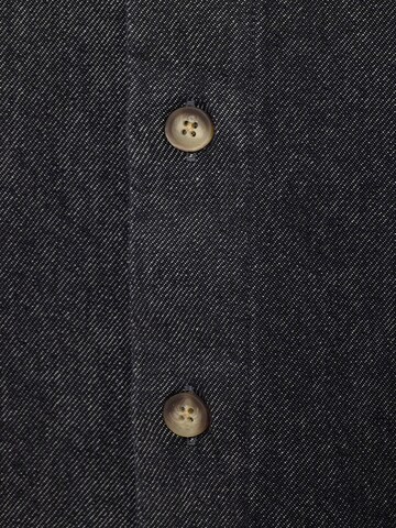 By Diess Collection Regular Fit Paita värissä musta