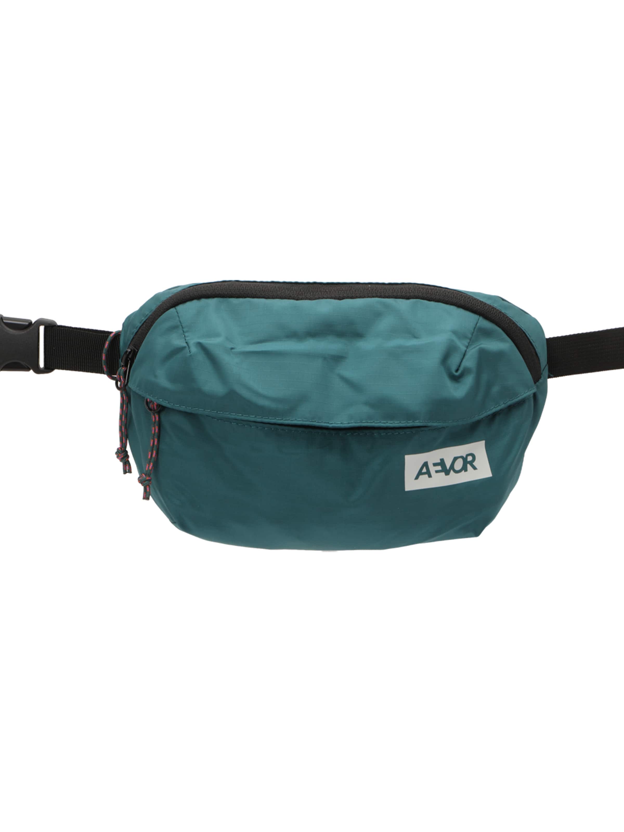 AEVOR Gürteltasche in Grün: Vorderseite