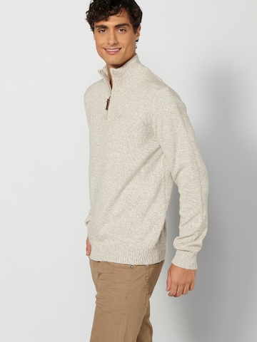 Pullover di KOROSHI in beige