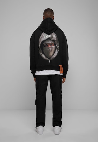 Forgotten Faces Sweatshirt i svart