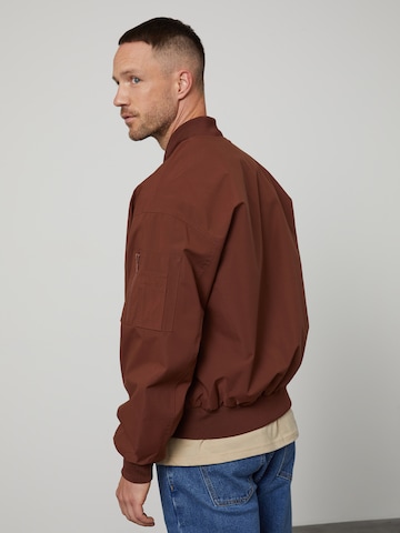 DAN FOX APPAREL Between-Season Jacket 'Kalle' in Brown