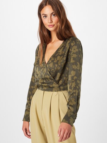 Guido Maria Kretschmer Women Blouse 'Gwenda' in Groen: voorkant