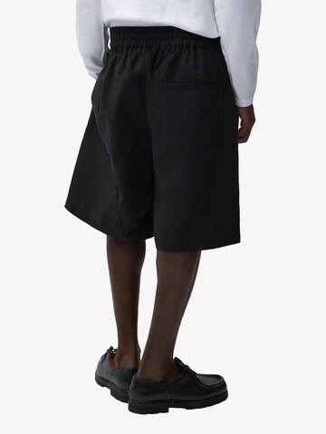 Loosefit Pantaloni di ARTE ANTWERP in nero