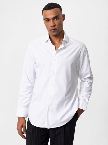 Coupe regular Chemise Antioch en blanc