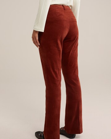 Regular Pantalon à plis WE Fashion en marron