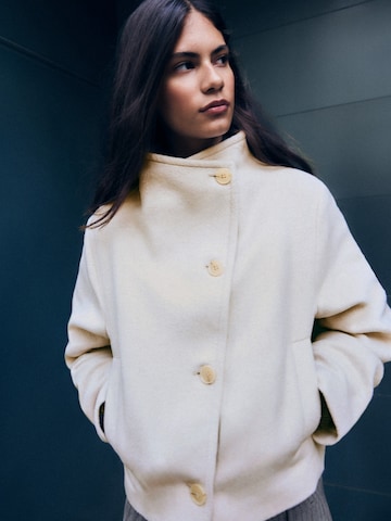 Bershka Prechodná bunda - Béžová