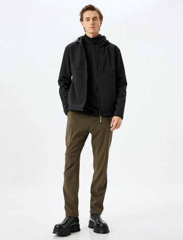 Koton Regular Broek in Groen