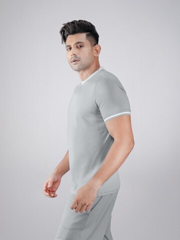 PANTONECLO - Camiseta funcional 'Pantoneclo Men's Gym Short Sleeve T-Shirt' en gris