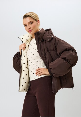 Giacca invernale di OH APRIL in beige