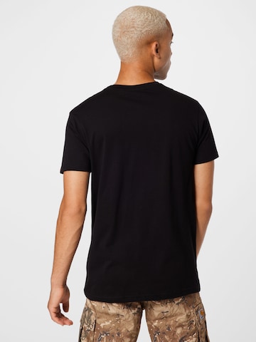 Coupe regular T-Shirt ALPHA INDUSTRIES en noir