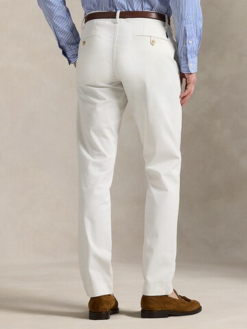 balta Polo Ralph Lauren Prigludęs „Chino“ stiliaus kelnės 'Bedford'