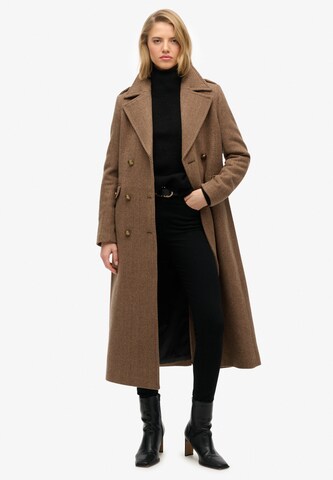 Manteau d’hiver Superdry en marron