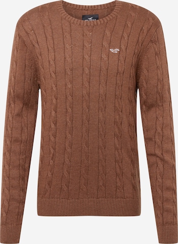 HOLLISTER Sweater in Brown: front
