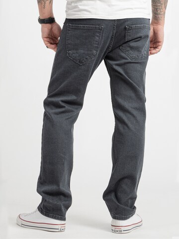 Rock Creek Regular Jeans in Grey