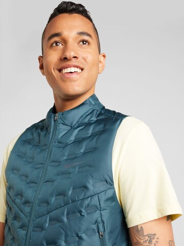 Gilet de sport 'AEROLOFT' NIKE en vert